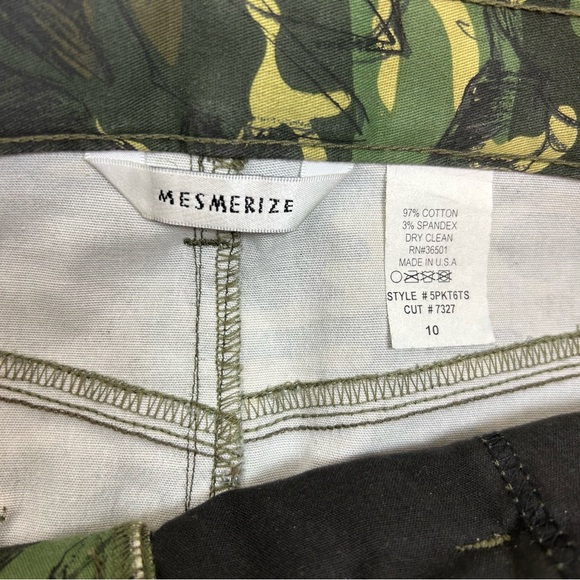 Mesmerize Camo & Floral Jean Pencil Skirt - Picture 6 of 7